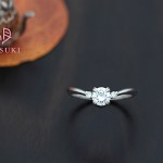 シンプルな中にダイヤモンドが煌く結婚指輪☆