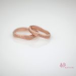 ゆらゆらシルエットの結婚指輪【ナヴィリオ】