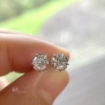 0.330ct＆0.347ctのダイヤモンドピアス【フルーリ】